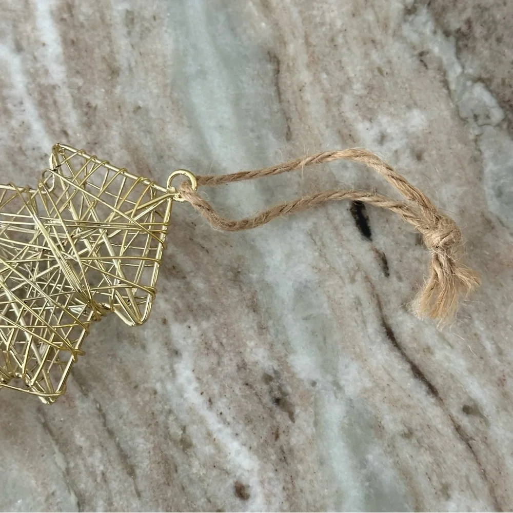 Christmas Tree Ornament - Gold Metal Wire - Holiday Decor